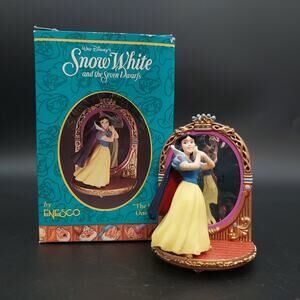 Vintage 1993 Enesco Disney Snow White Figurine Mirror Fairest One of All W/ Box